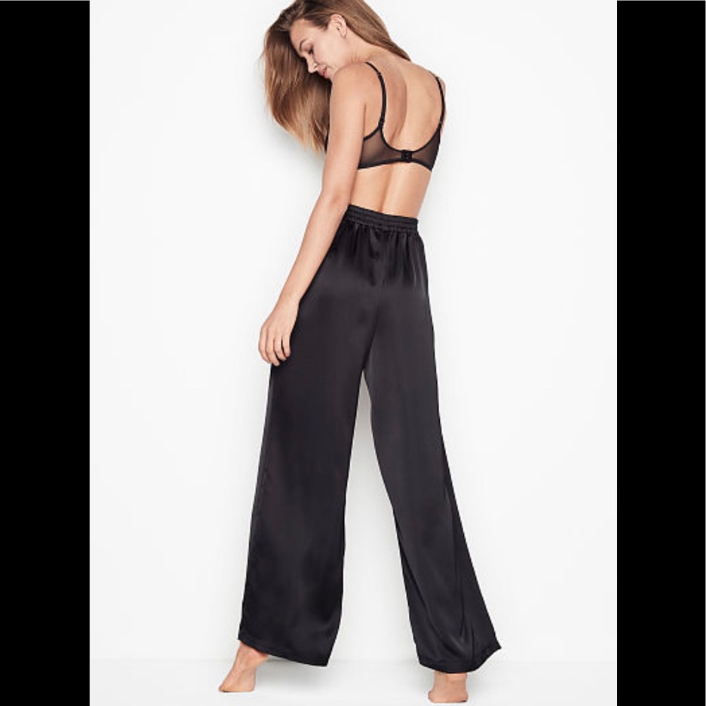 Last one! NWT Victoria’s Secret Wide Leg Satin Pants - Picture 3 of 6